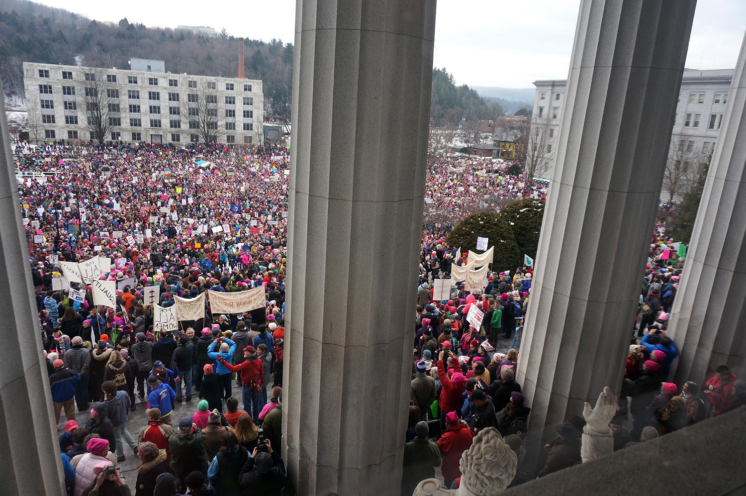 womens-march-montpelier-vpr-noyes-20170121_0.jpg